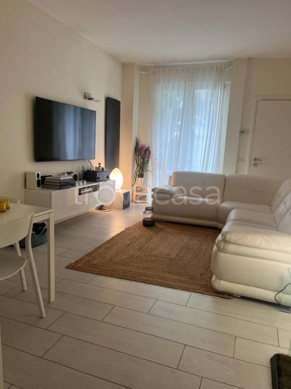 appartamento in vendita a Milano in zona Isola