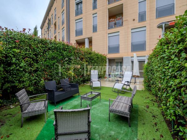 appartamento in vendita a Milano in zona Vigentino