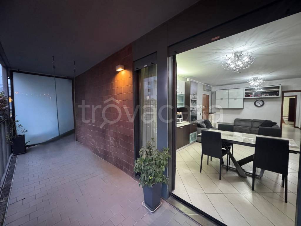 appartamento in vendita a Milano in zona Il Portello