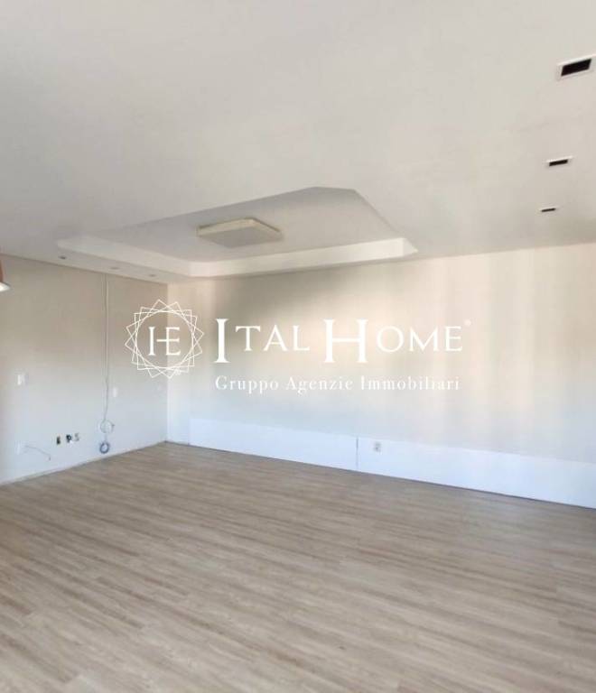 appartamento in vendita a Milano in zona Chiesa Rossa