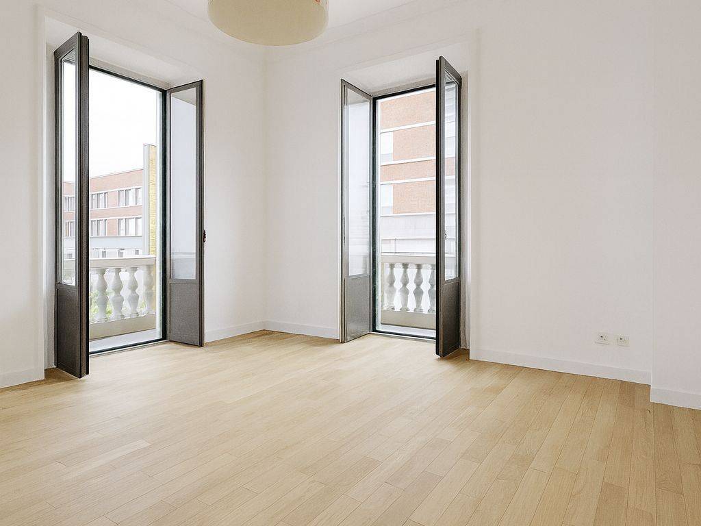 appartamento in vendita a Milano in zona Forze Armate