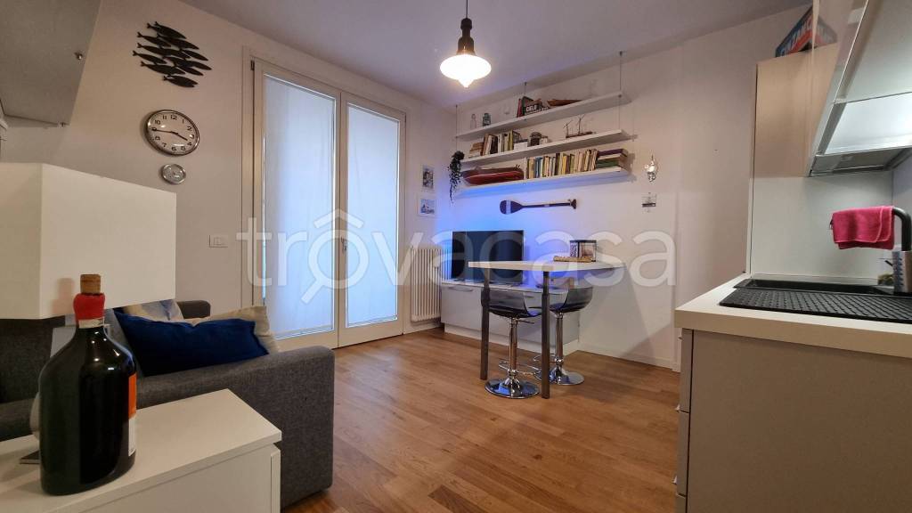 appartamento in vendita a Milano in zona Ponte Lambro