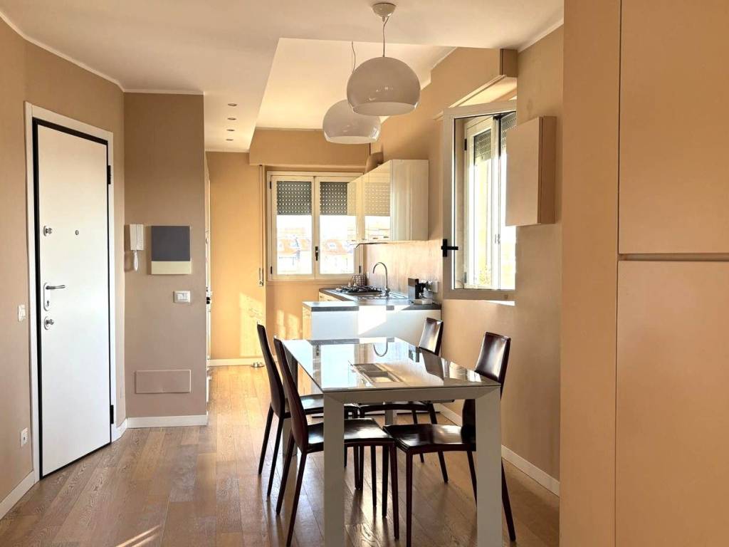 appartamento in vendita a Milano in zona Chiesa Rossa