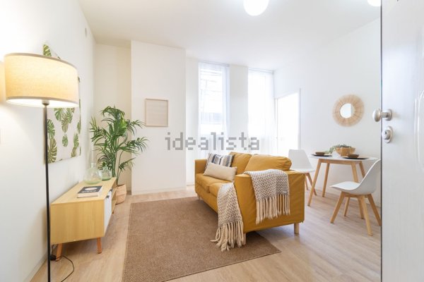 appartamento in vendita a Milano in zona Vigentino