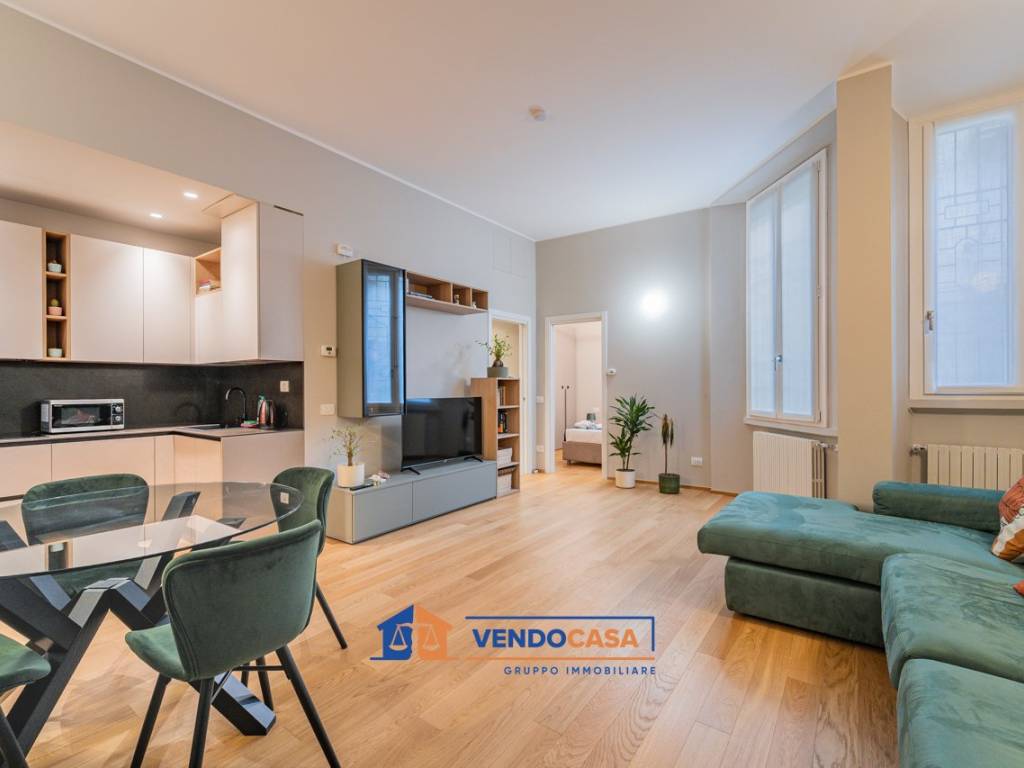 appartamento in vendita a Milano in zona Sempione