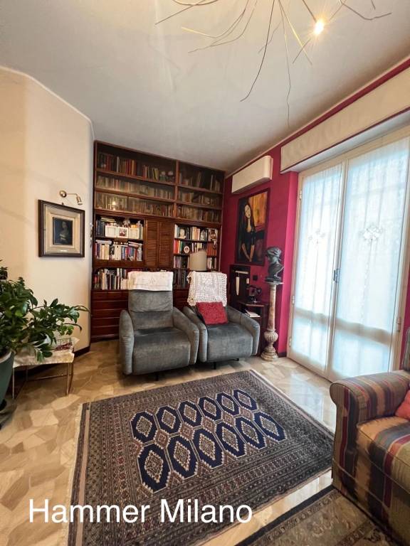 appartamento in vendita a Milano in zona Lambrate