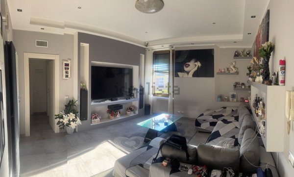 appartamento in vendita a Milano in zona Chiesa Rossa