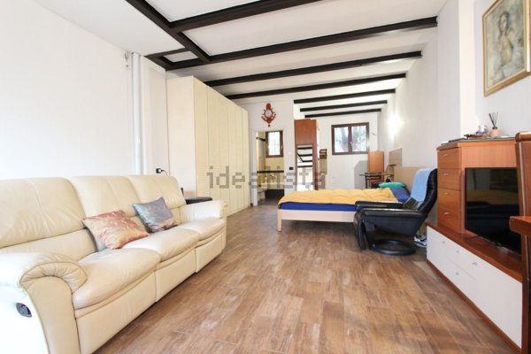 appartamento in vendita a Milano in zona Affori