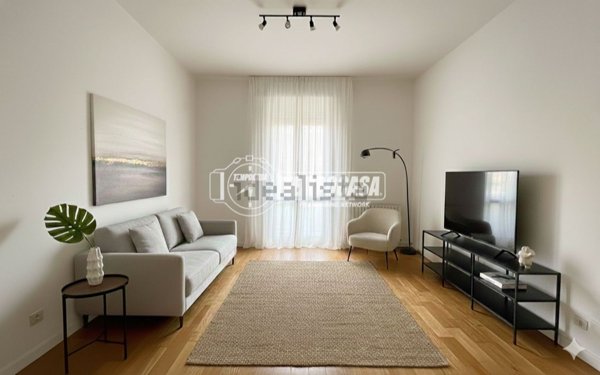 appartamento in vendita a Milano in zona Lambrate