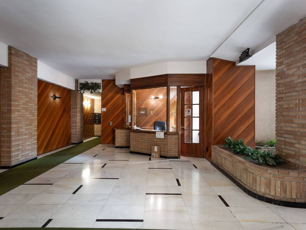 appartamento in vendita a Milano in zona Il Portello