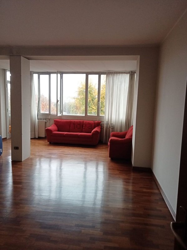 appartamento in vendita a Milano in zona QT8