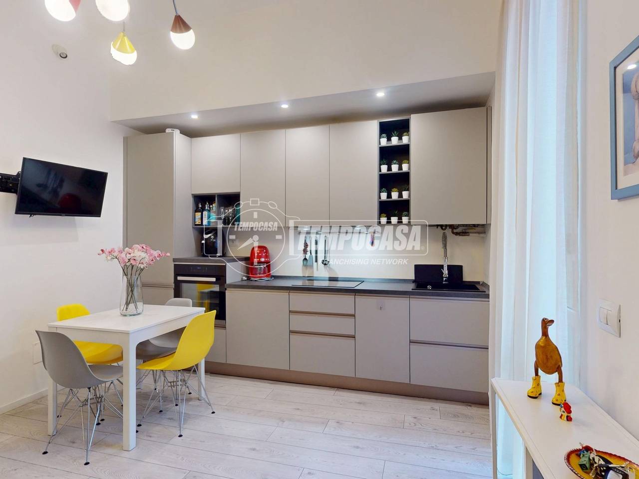 appartamento in vendita a Milano in zona Cagnola