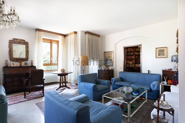 appartamento in vendita a Milano in zona Bocconi