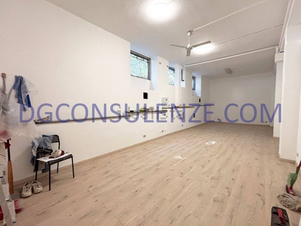 appartamento in vendita a Milano in zona Cinque Giornate