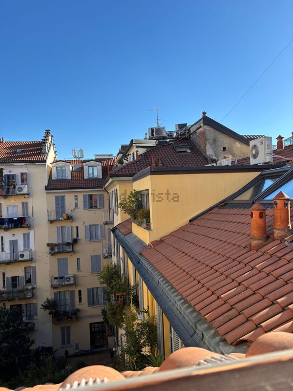 appartamento in vendita a Milano in zona Sempione