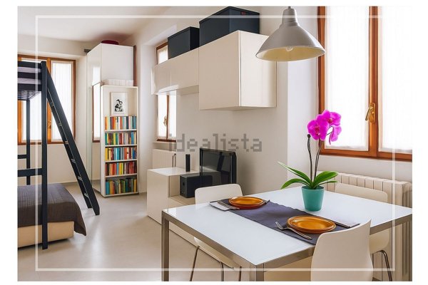 appartamento in vendita a Milano in zona Porta Venezia