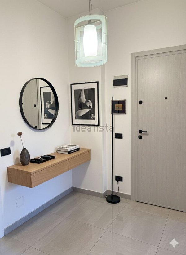 appartamento in vendita a Milano in zona Solari