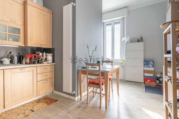 appartamento in vendita a Milano in zona Stadera