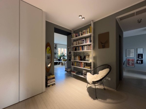 appartamento in vendita a Milano in zona Sempione