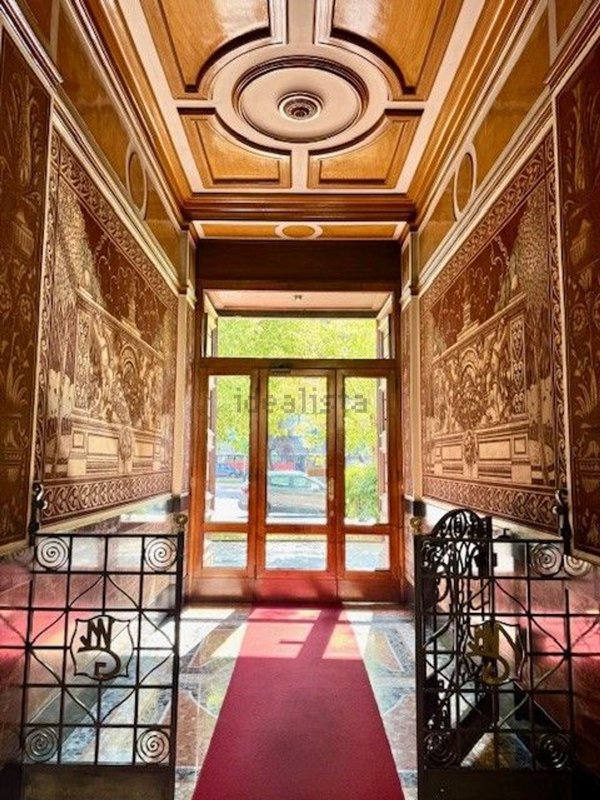 appartamento in vendita a Milano in zona Solari