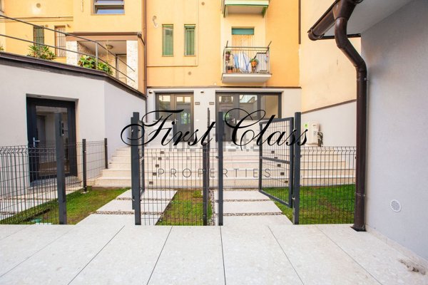 appartamento in vendita a Milano in zona Dergano