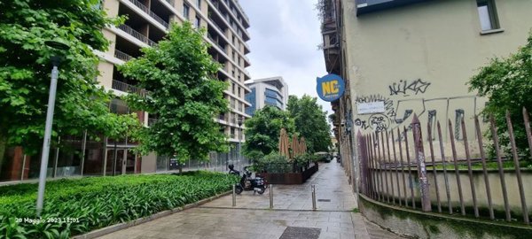 appartamento in vendita a Milano in zona Porta Nuova