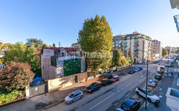 casa indipendente in vendita a Milano in zona Maggiolina