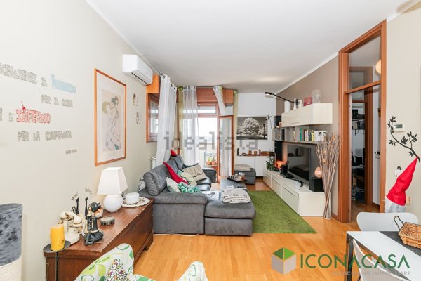 appartamento in vendita a Milano in zona Gratosoglio