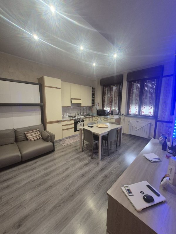 appartamento in vendita a Milano in zona Bovisasca