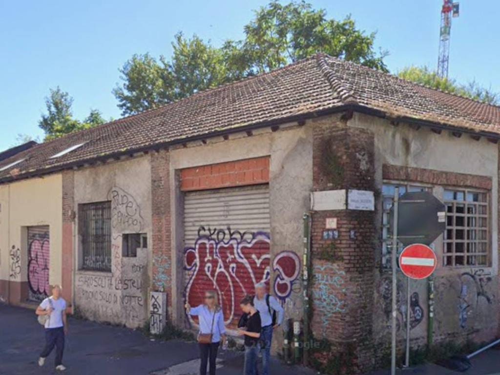 negozio in vendita a Milano in zona Affori