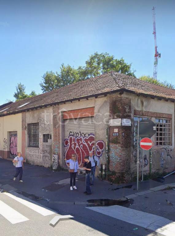 negozio in vendita a Milano in zona Bovisa