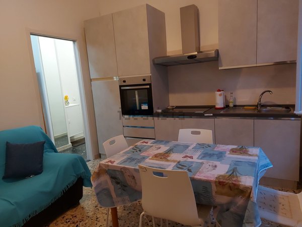 appartamento in vendita a Milano in zona Baggio