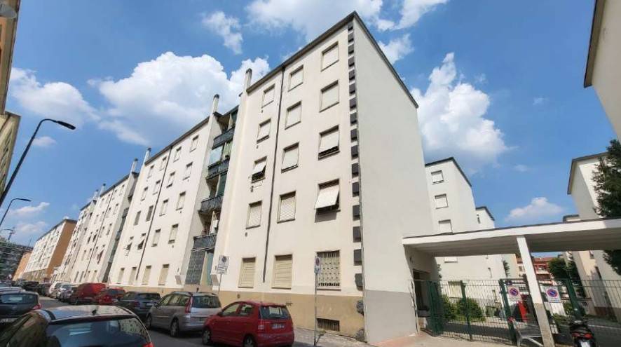appartamento in vendita a Milano in zona San Siro
