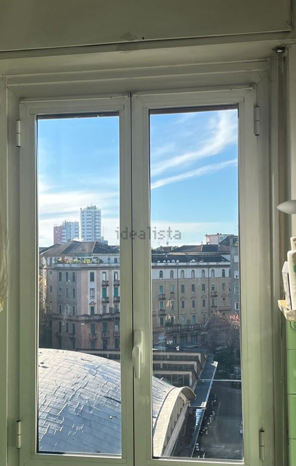 appartamento in vendita a Milano in zona Piazzale Lodi
