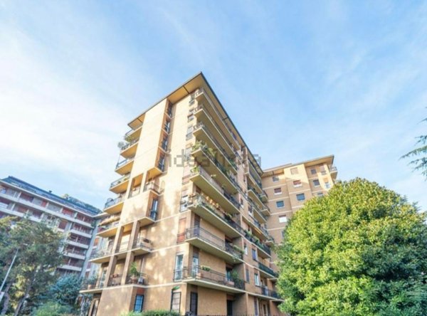 appartamento in vendita a Milano in zona San Siro