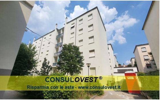 appartamento in vendita a Milano in zona San Siro