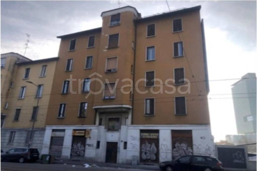 appartamento in vendita a Milano in zona Vialba