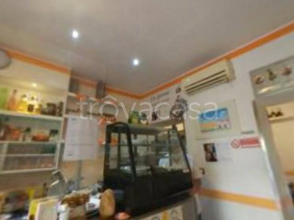 appartamento in vendita a Milano in zona Segnano