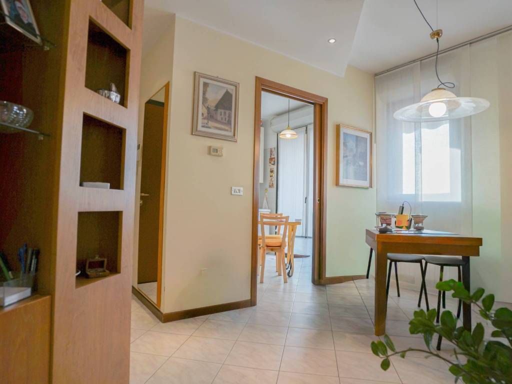 appartamento in vendita a Milano in zona Niguarda