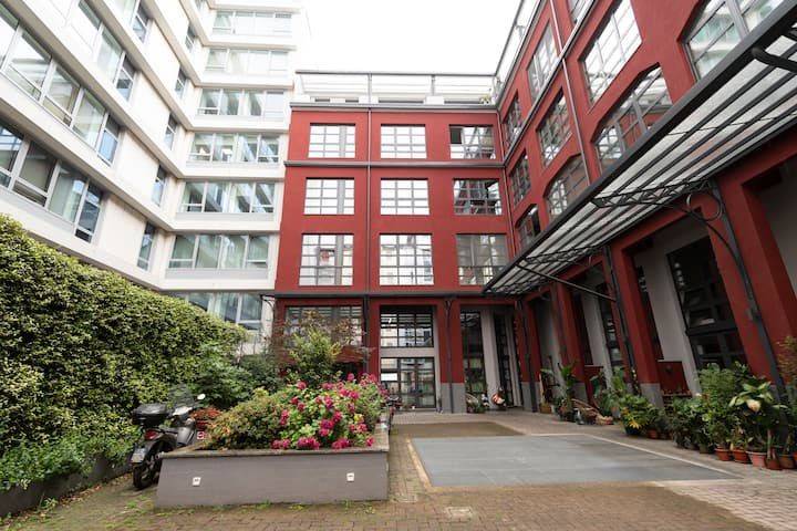 appartamento in vendita a Milano in zona Città Studi