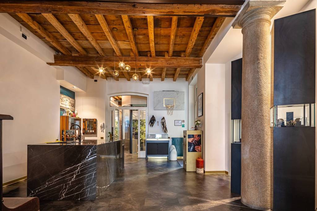 ufficio in vendita a Milano