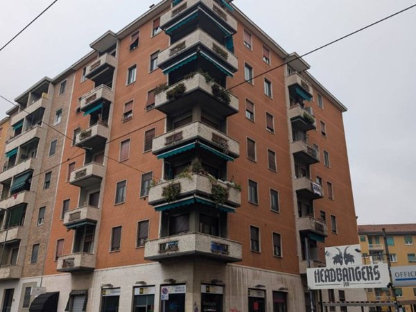 appartamento in vendita a Milano in zona Piazzale Lodi
