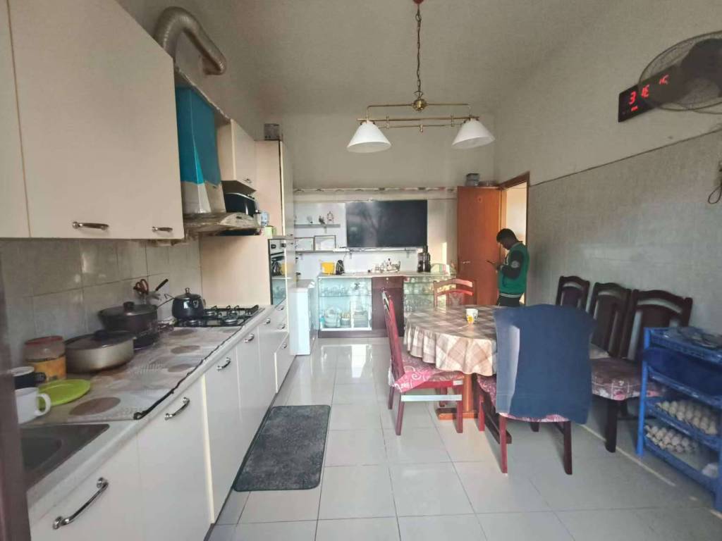 appartamento in vendita a Milano in zona Centro Direzionale