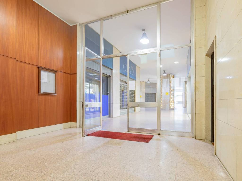 appartamento in vendita a Milano in zona Centro Direzionale