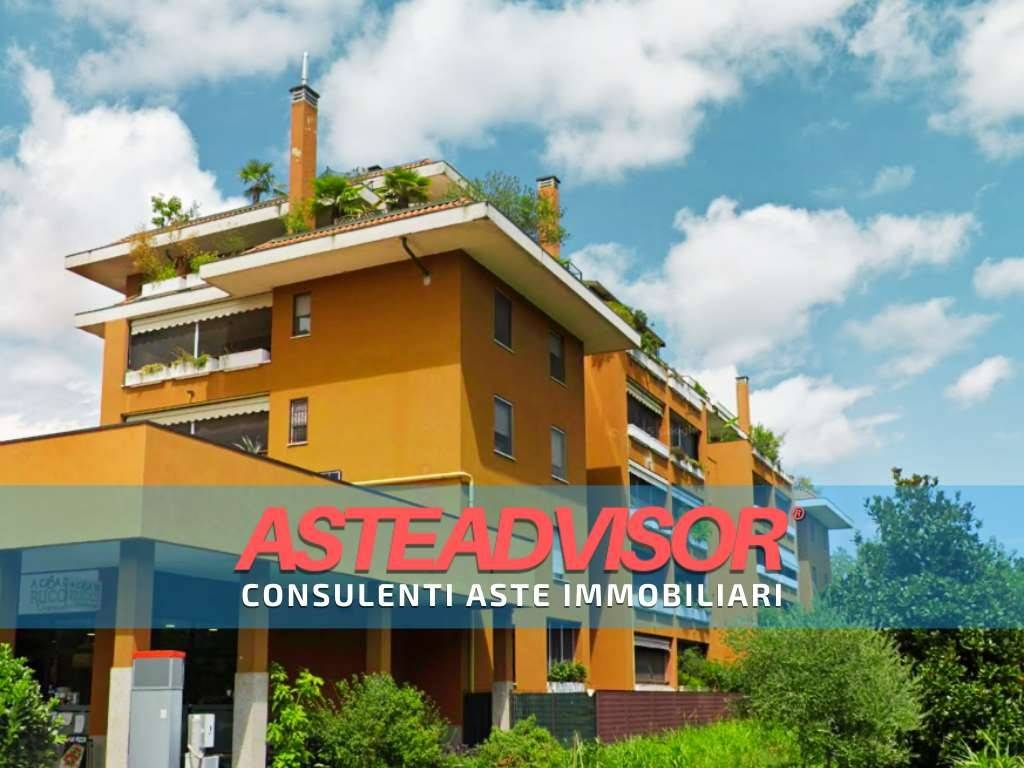 appartamento in vendita a Milano in zona Gratosoglio