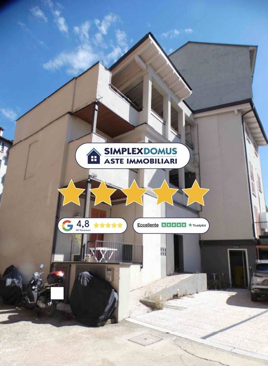 appartamento in vendita a Milano in zona Greco