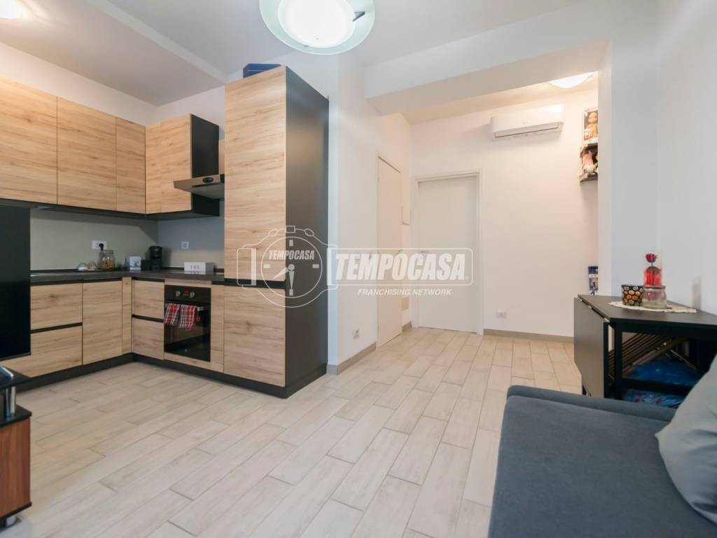 appartamento in vendita a Milano in zona Greco