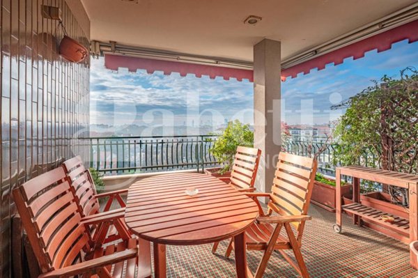 appartamento in vendita a Milano in zona Lambrate