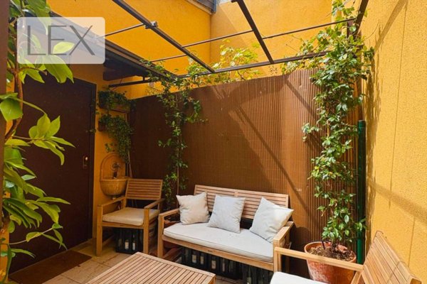 appartamento in vendita a Milano in zona Conchetta