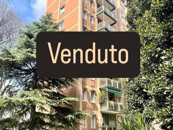 appartamento in vendita a Milano in zona Sempione